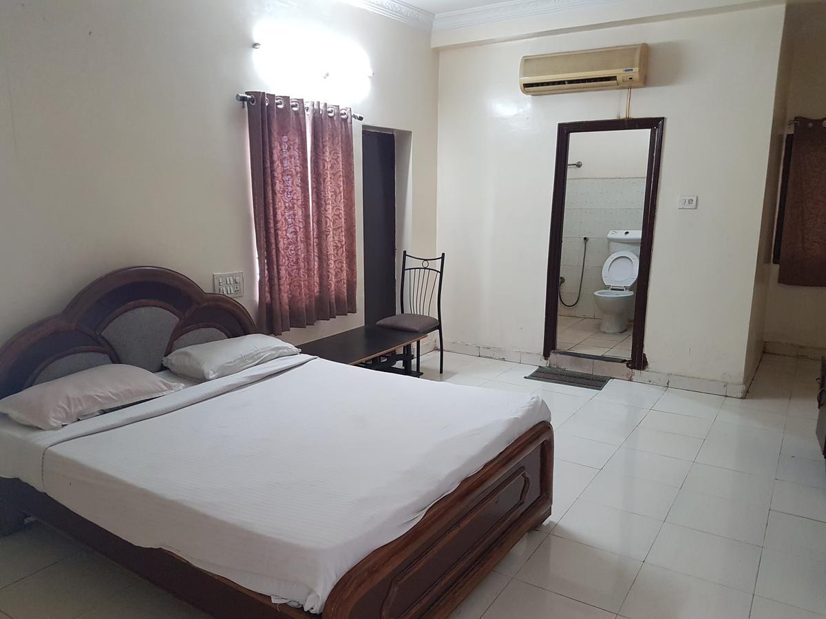 Hotel Sahasra Residency Hyderabad Exterior foto